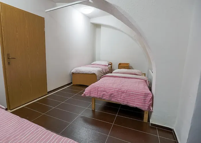 Hostel - Kaj & Kaja *